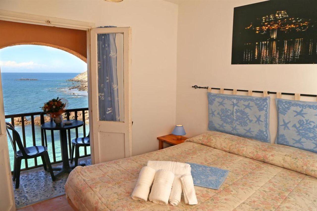 Antica Pensione Pinna Castelsardo Kültér fotó